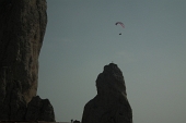 66 sopra i torrioni col parapendio